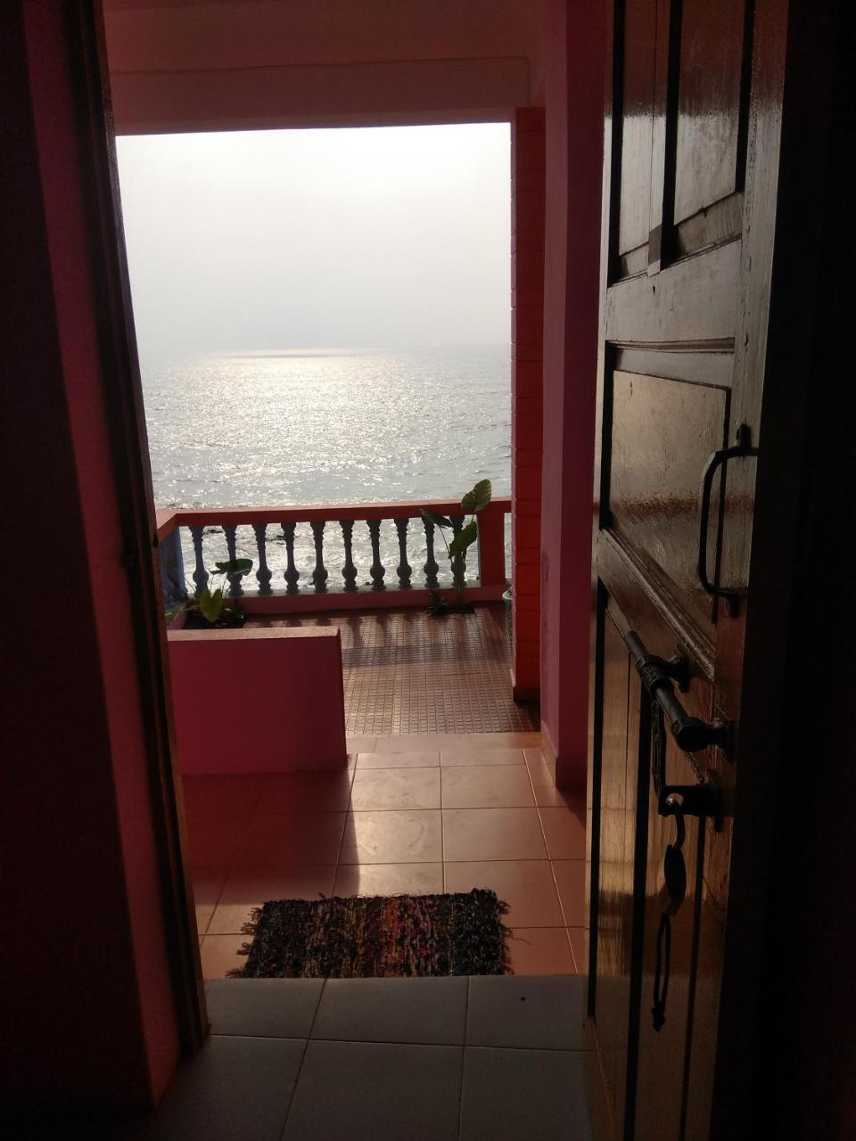 Om Ganesh Naik Guest House أرامبول المظهر الخارجي الصورة